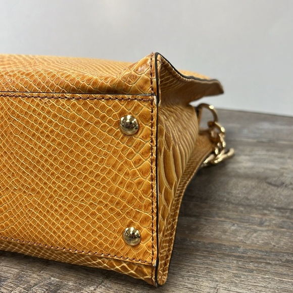 Michael Kors Hamilton Embossed Leather Shoulder Hand Bag - Picture 8 of 13